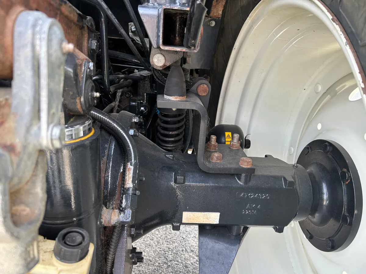 2015 New Holland T6.155 - Image 3