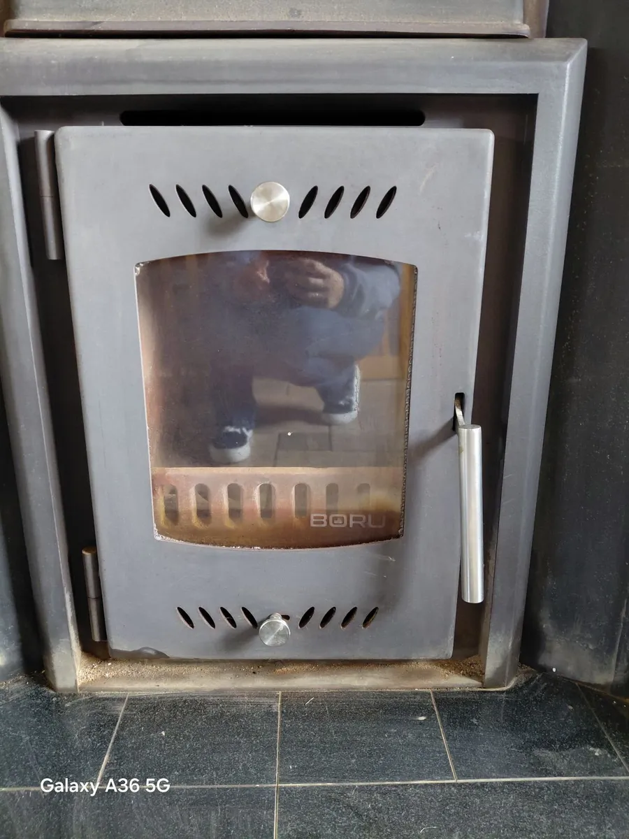 BORU INSERT STOVE - Image 1