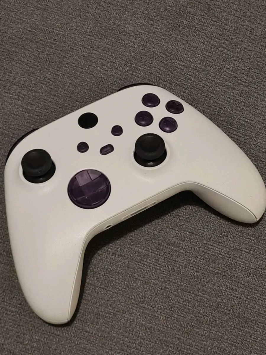 Xbox Series Controller. - Image 2