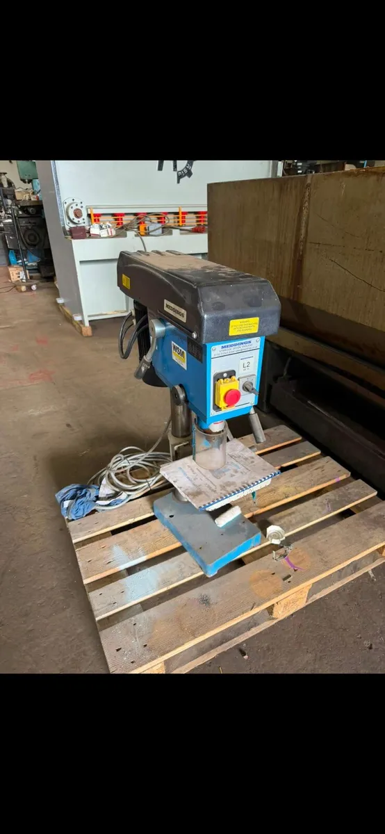Milling machine/ Bench drill