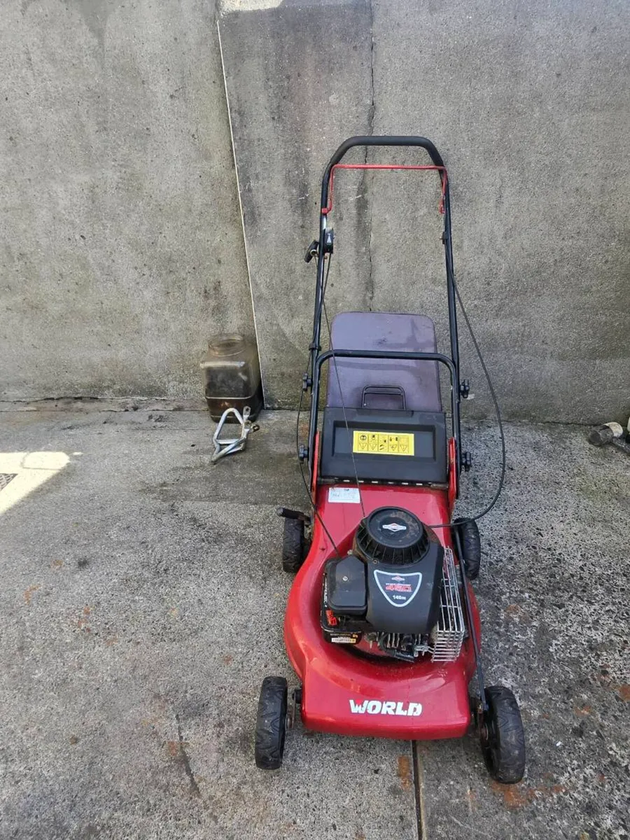 Lawnmowers - Image 3
