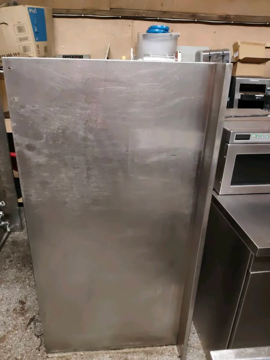 Stainless steel kitchen - Image 3