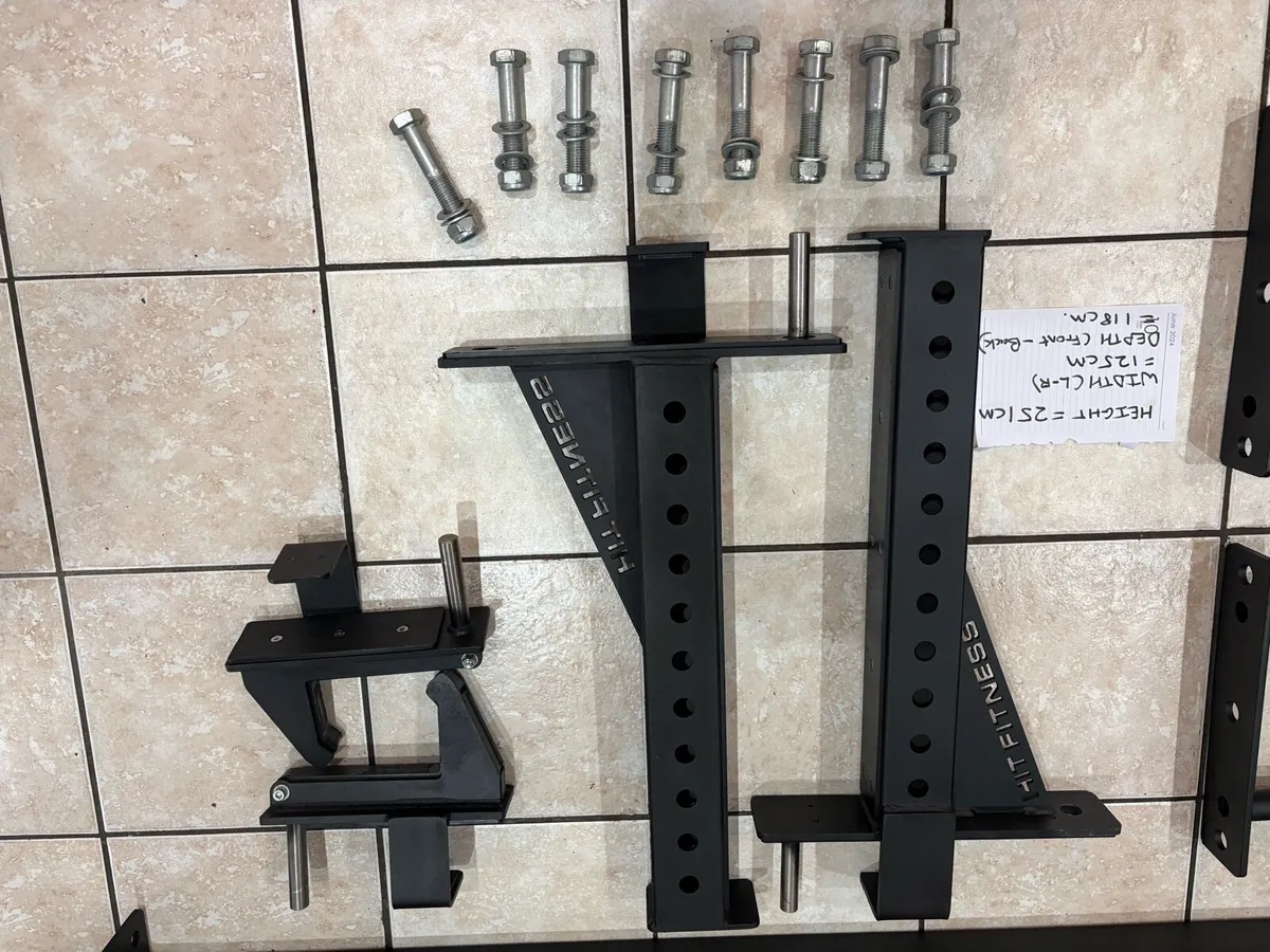 450 KILOGRAM RATED HEAVY GAUGE STEEL SQUAT RACK!! - Image 3