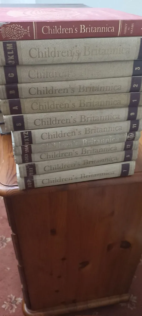 Encyclopedias - Image 2