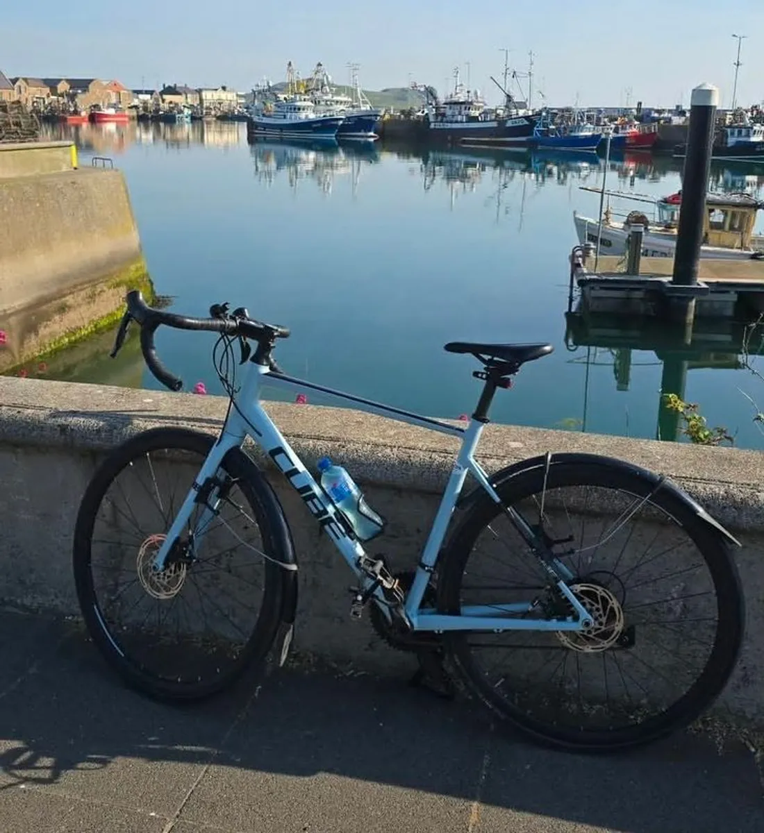 cube road bike.  PRICE DROP !