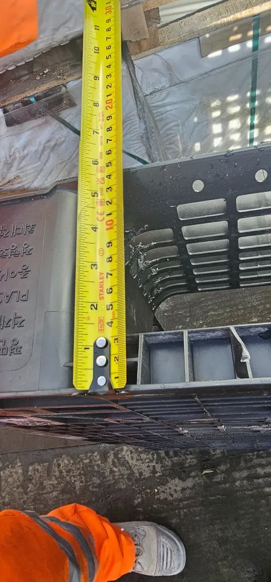 Pallets - Image 2