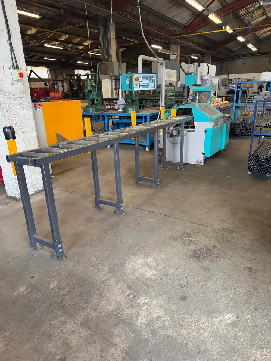 REDUCED PRICE - Automatic CNC Vertical Saw - Image 1
