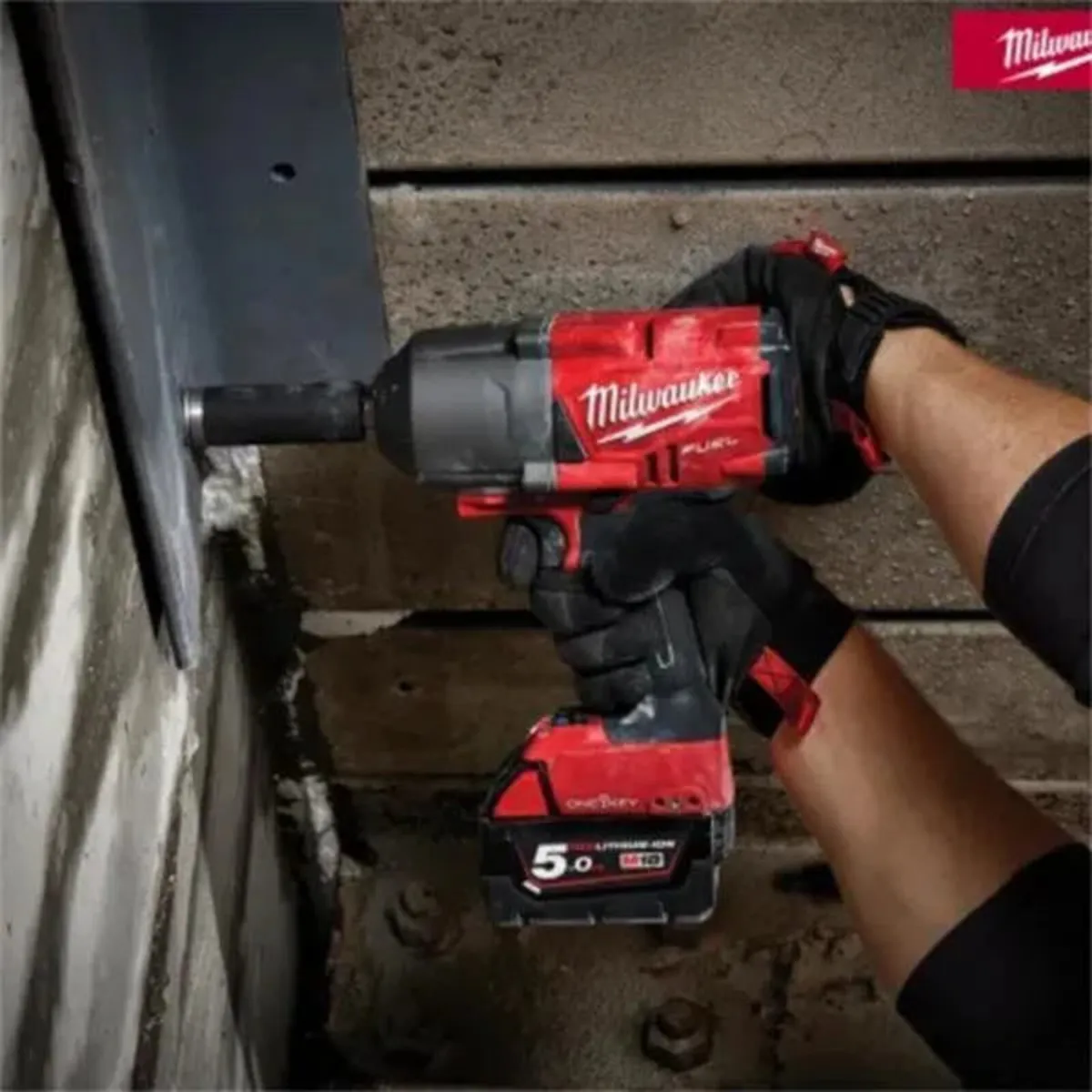 Milwaukee M18 FUEL ONE-KEY 3/4" Impact Wrench - Image 2