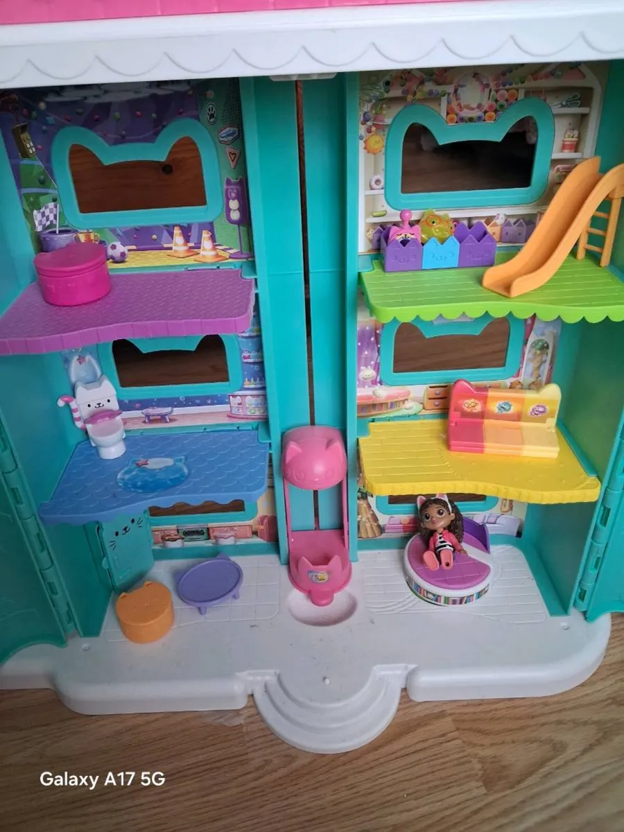 Toys - Image 1