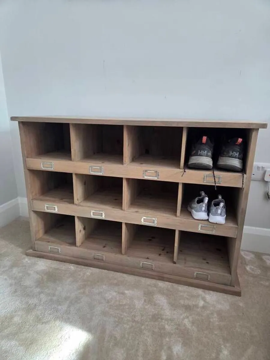 Chedworth 12 Shoe Locker - Image 4