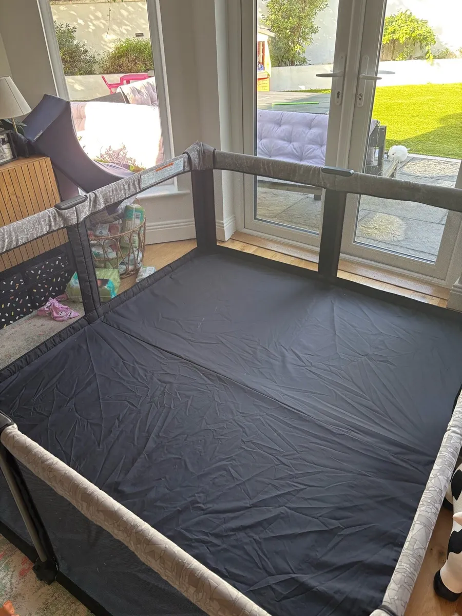 Extra Large Play Pen - Image 1