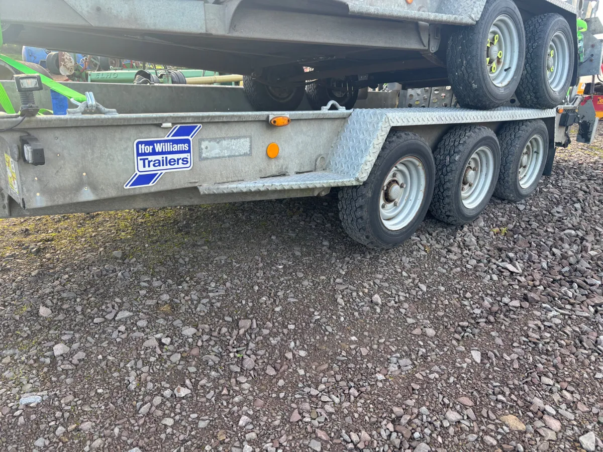 Ifor Williams 14ft x 6ft Tri axle plant trailer - Image 4