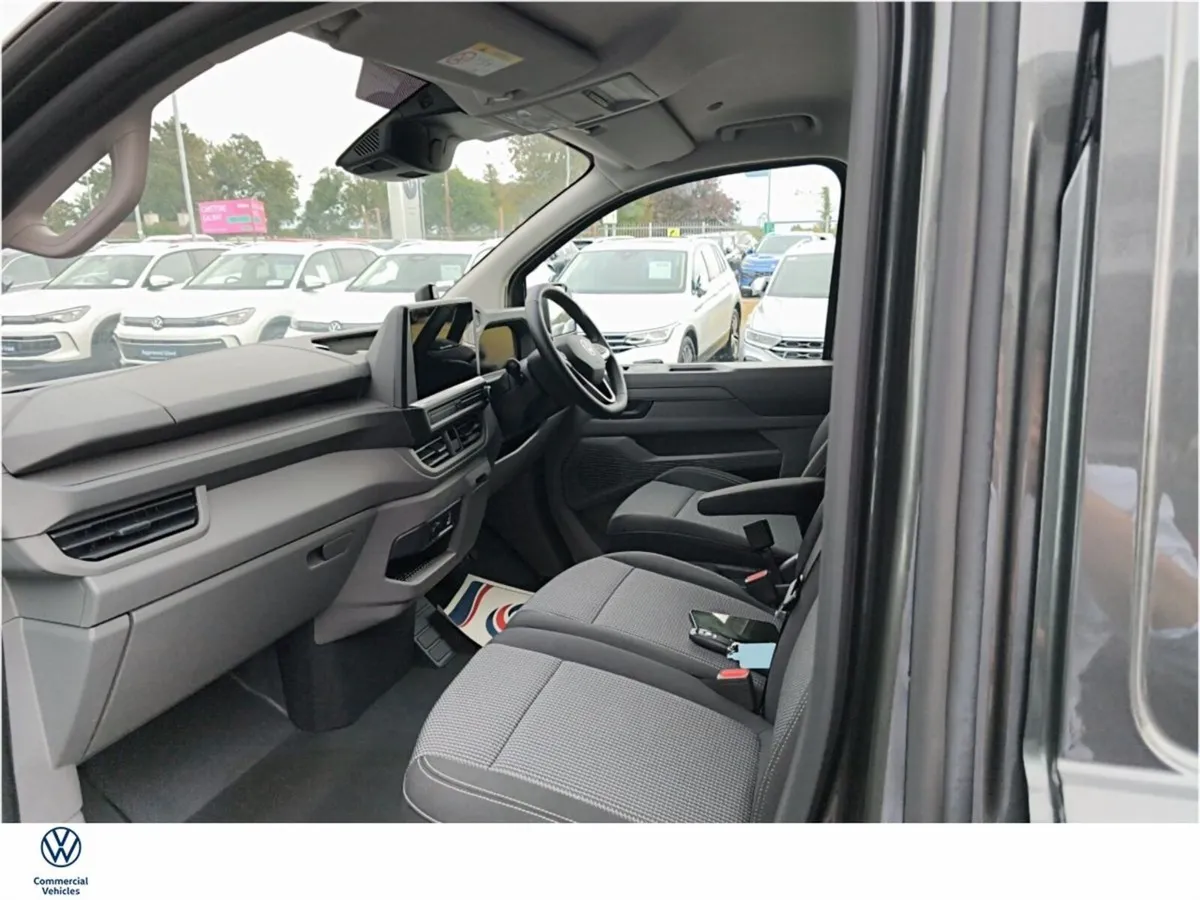 Volkswagen Transporter Highline LWB 170HP Auto, 0% - Image 4