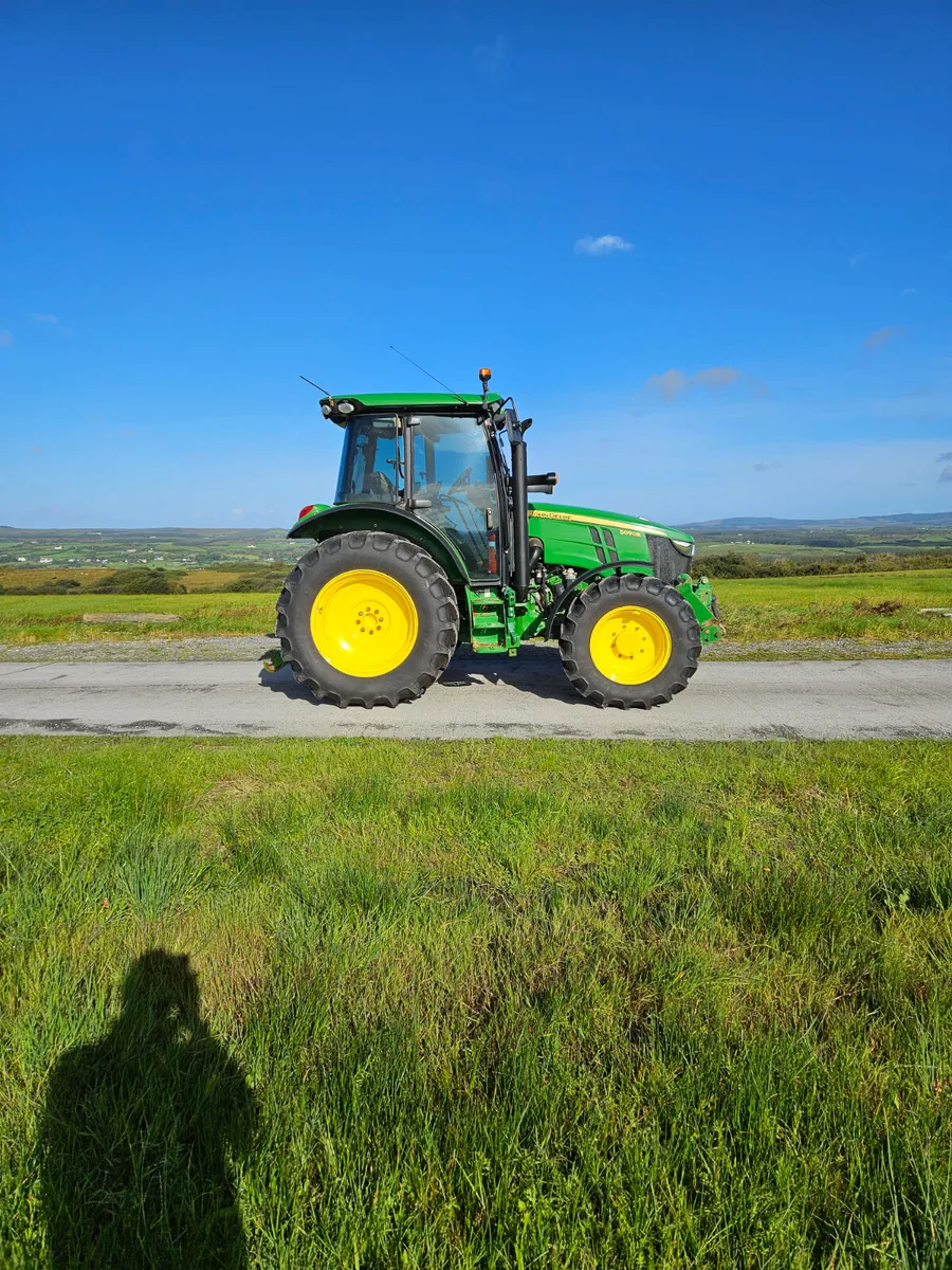 John Deere 5090R - Image 4