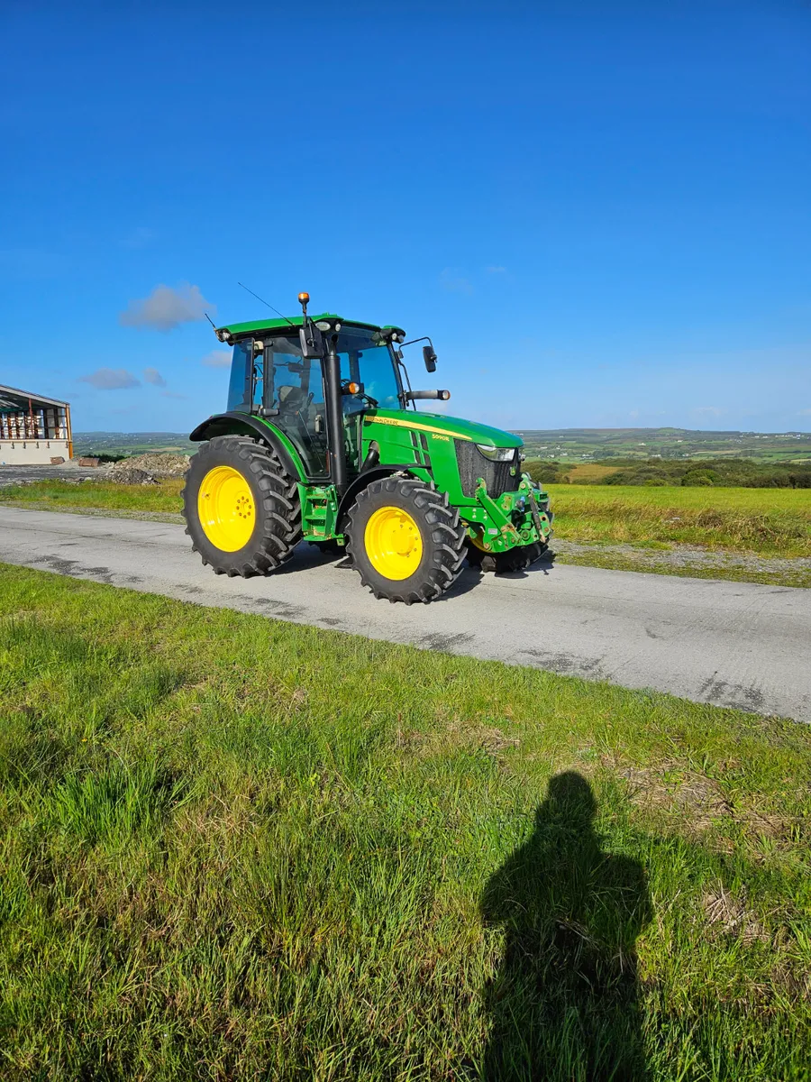 John Deere 5090R - Image 3