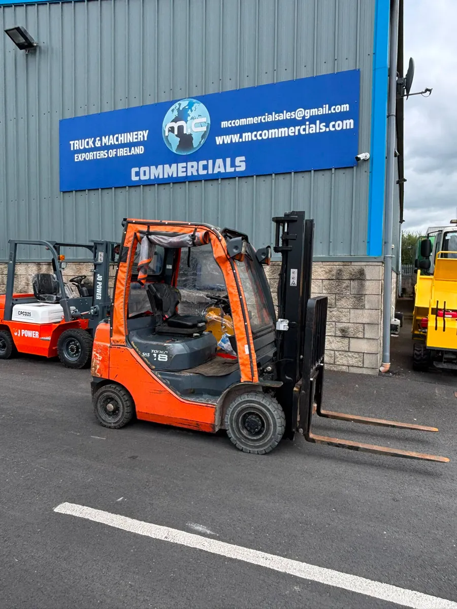 For Sale: 1.8 Toyota Diesel Forklift - Image 4