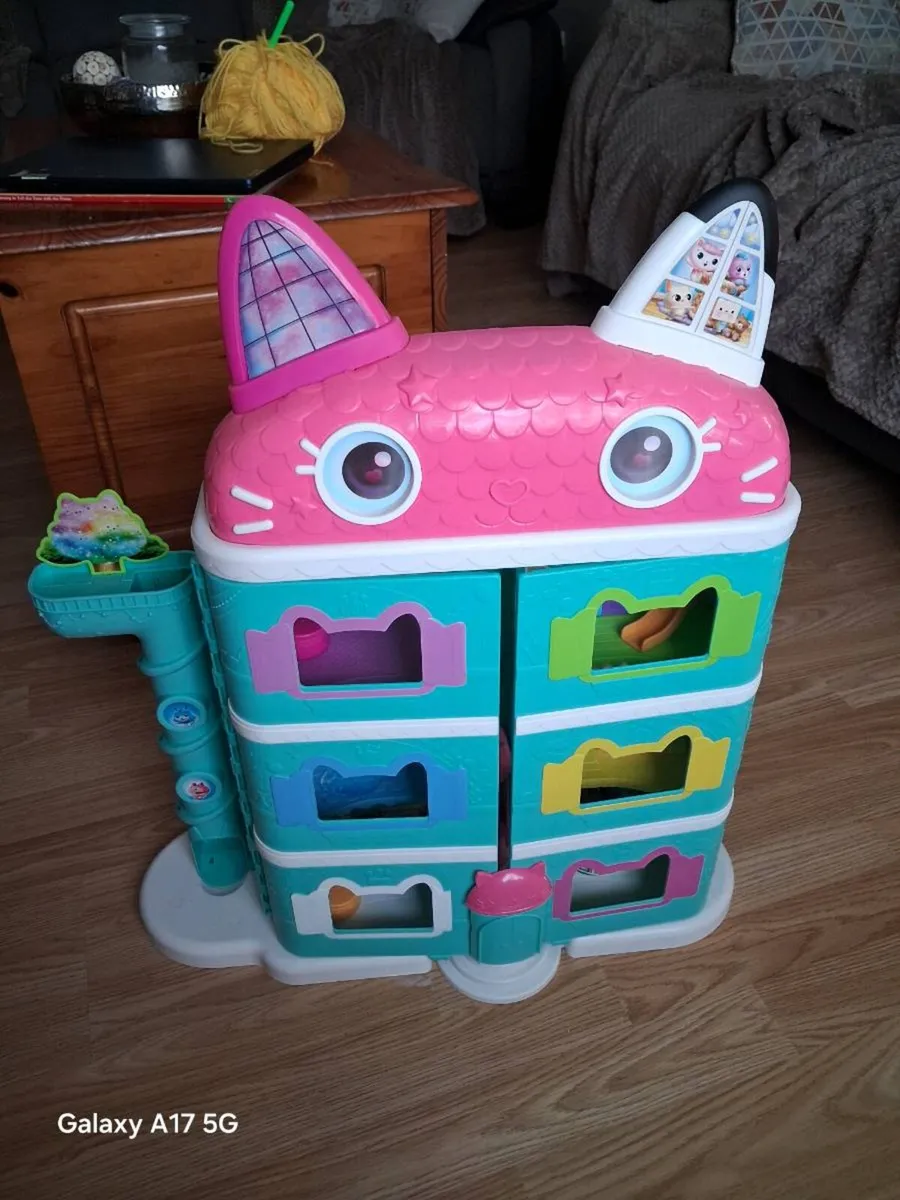 Toys - Image 4