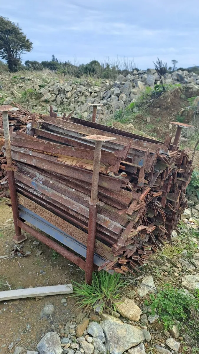 Scaffolding - Image 2