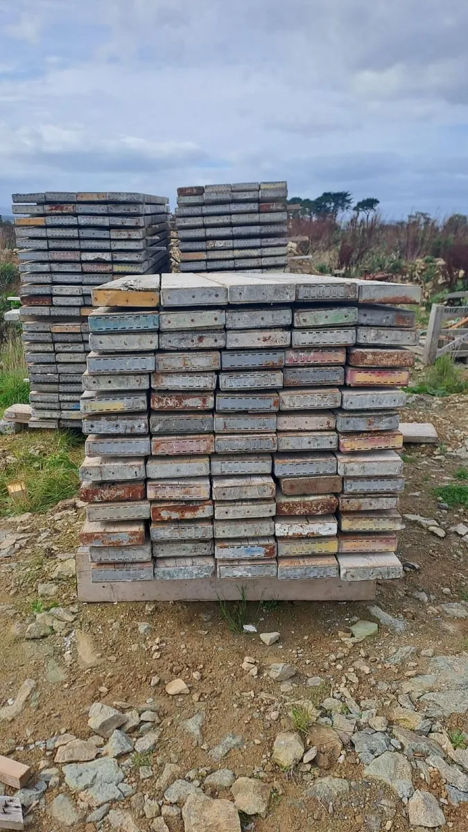 Scaffolding - Image 1