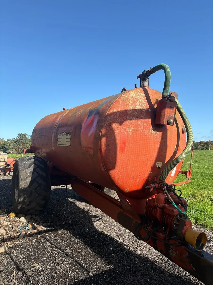 Star 1500 gallon tanker - Image 2