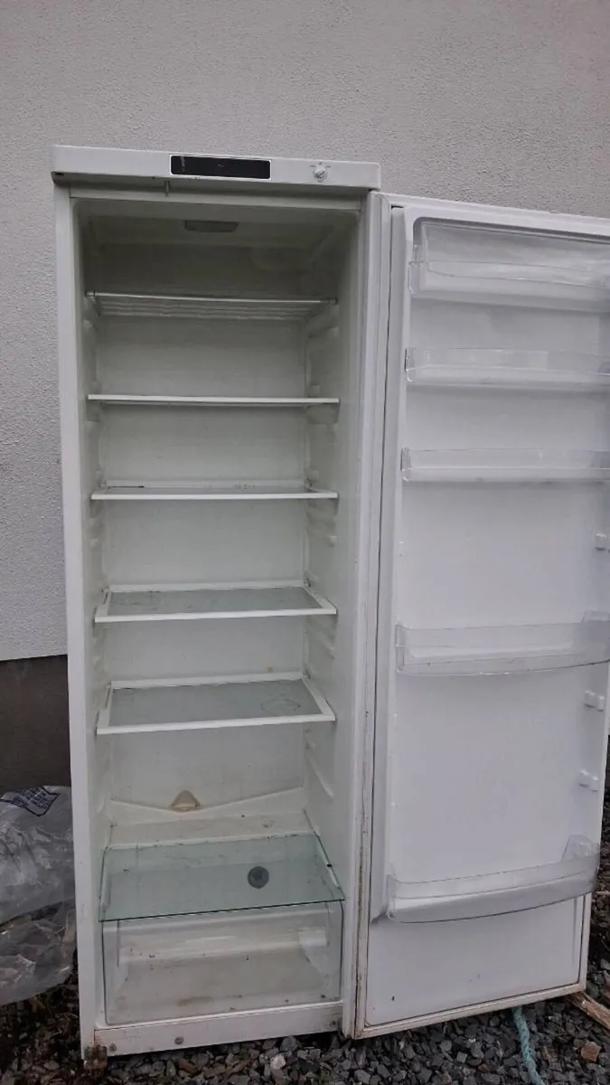 Fridge - Image 2