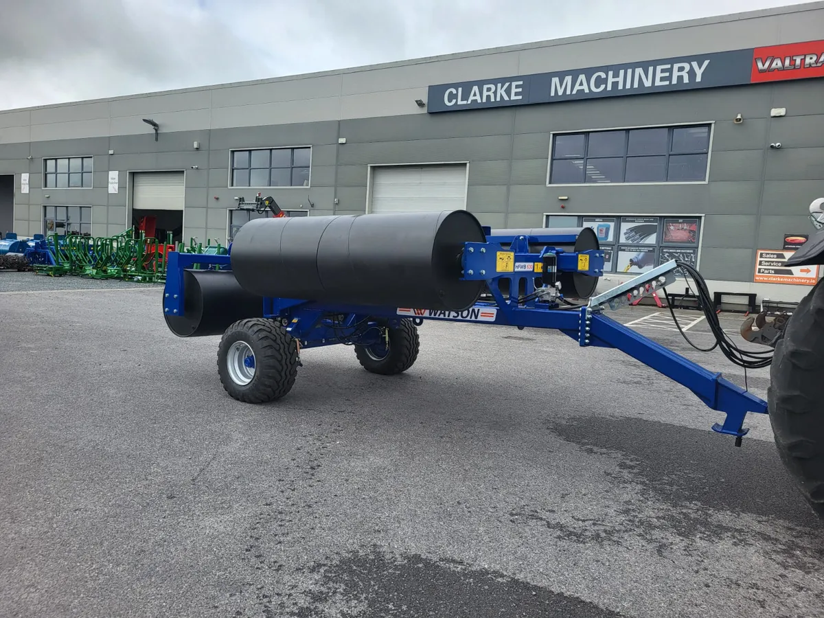 Watson 6.3m Hydraulic Folding Roller - Image 2