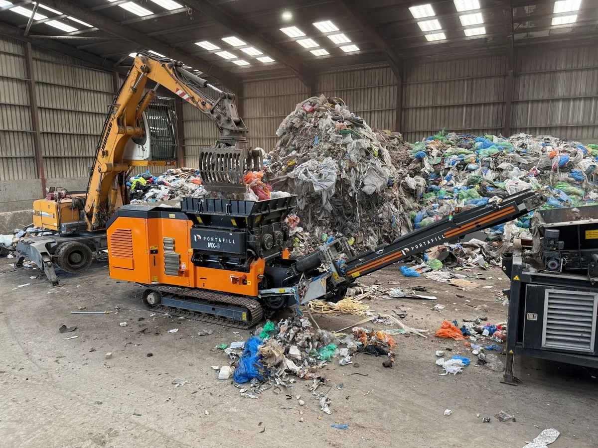 Portafill MX6 waste wood shredder - Image 3
