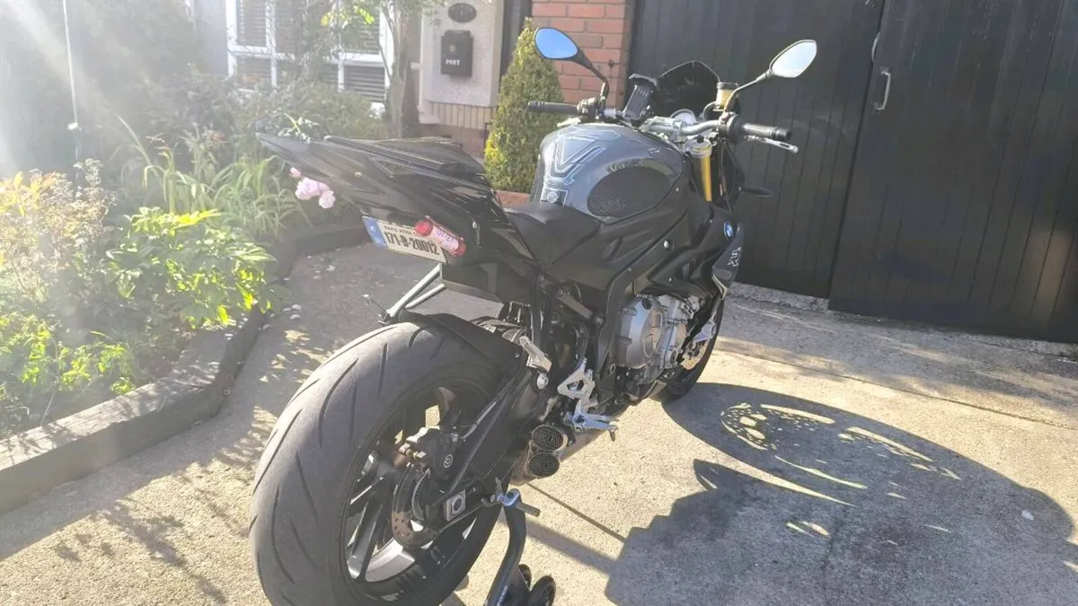 2017 BMW S1000 R - Image 2