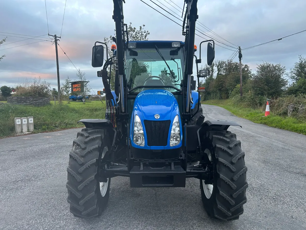 2006 New Holland TL100A with RossMore Loader - Image 2