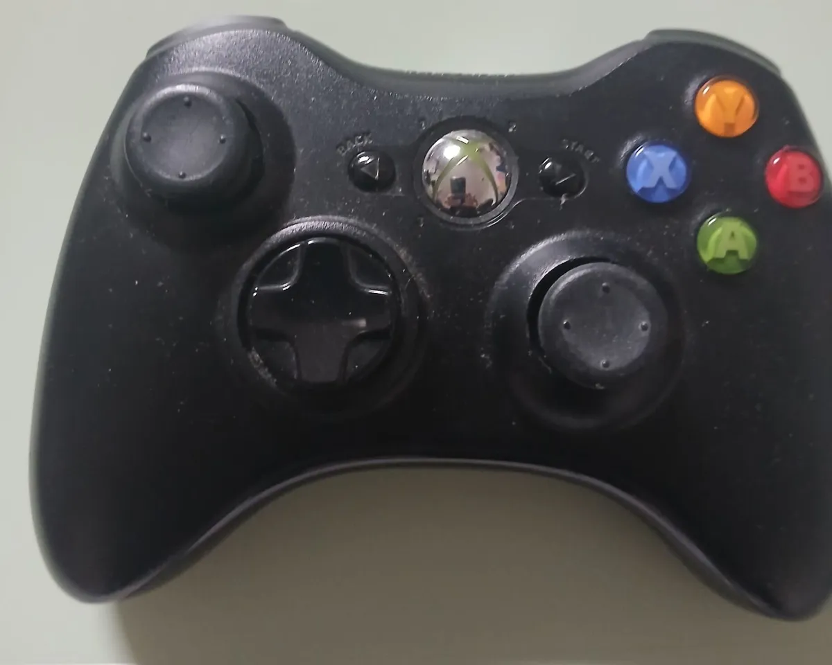 XBOX 360 Black Controller x 1 - Image 3