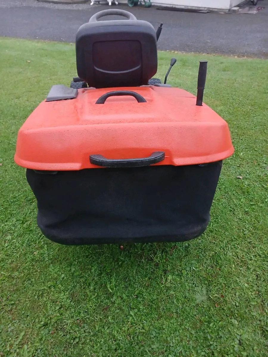 Husqvarna CTH 151 HYDROSTATIC - Image 4