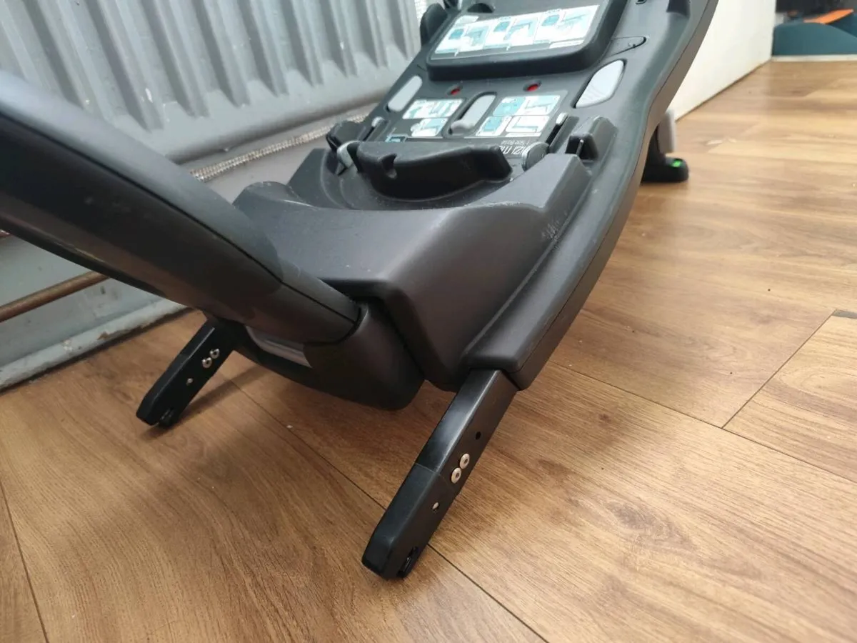 Car seat with isofix - Image 3