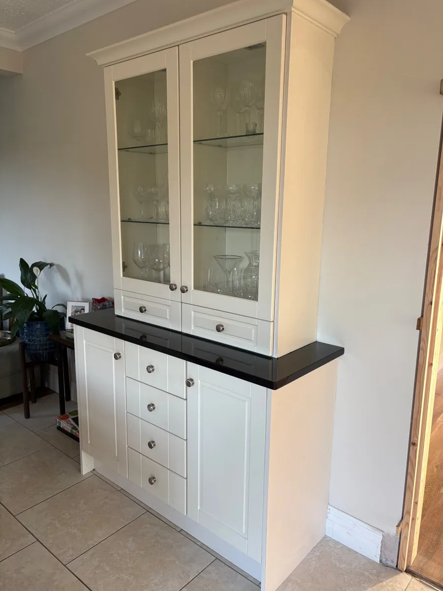 Kitchen unit - Image 2