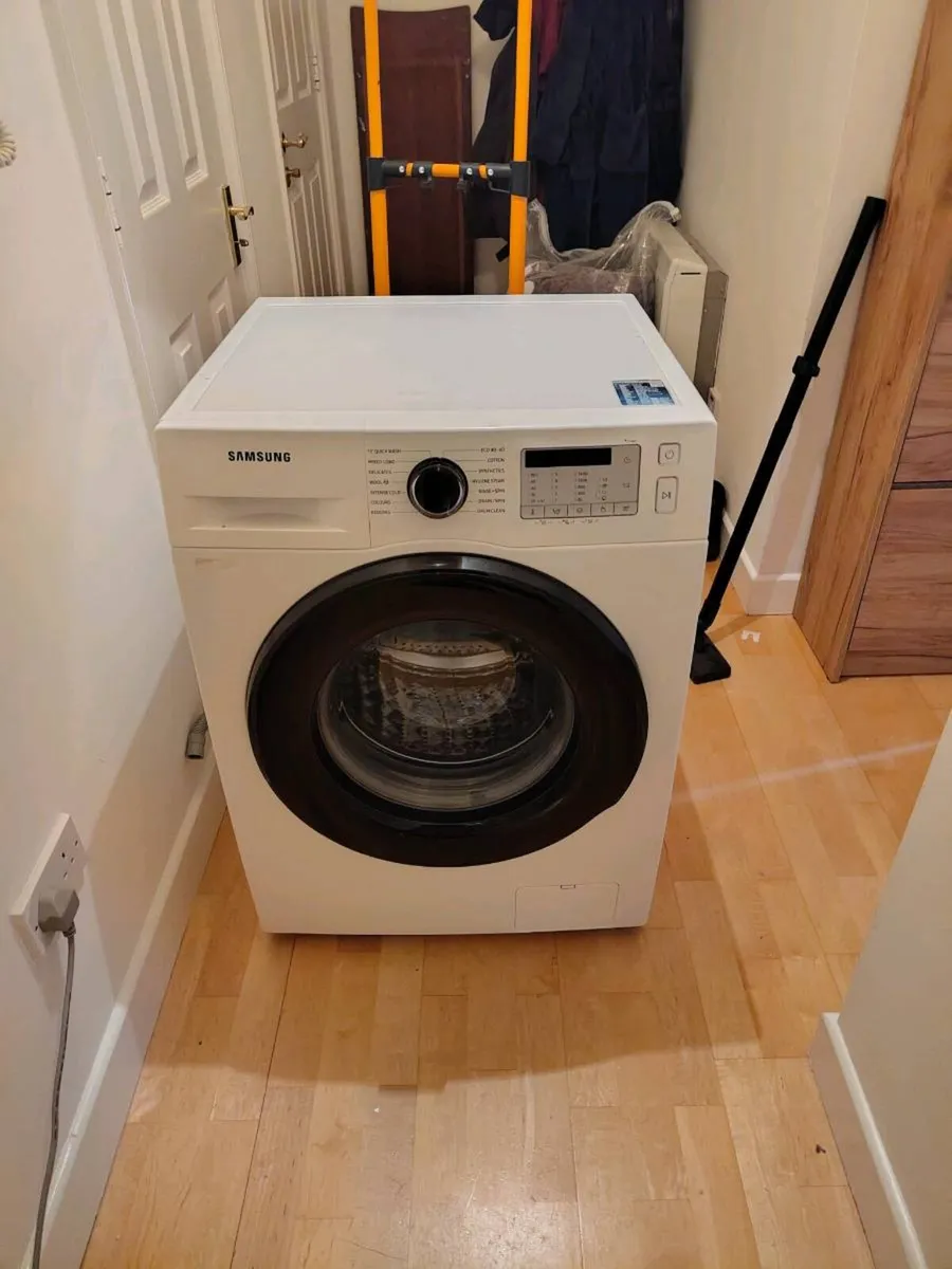 Samsung washing machine - Image 1