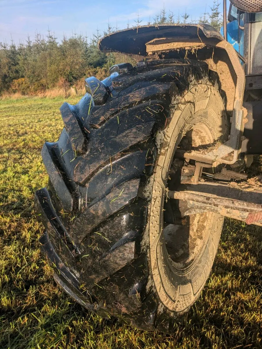Tractor tyres - Image 3