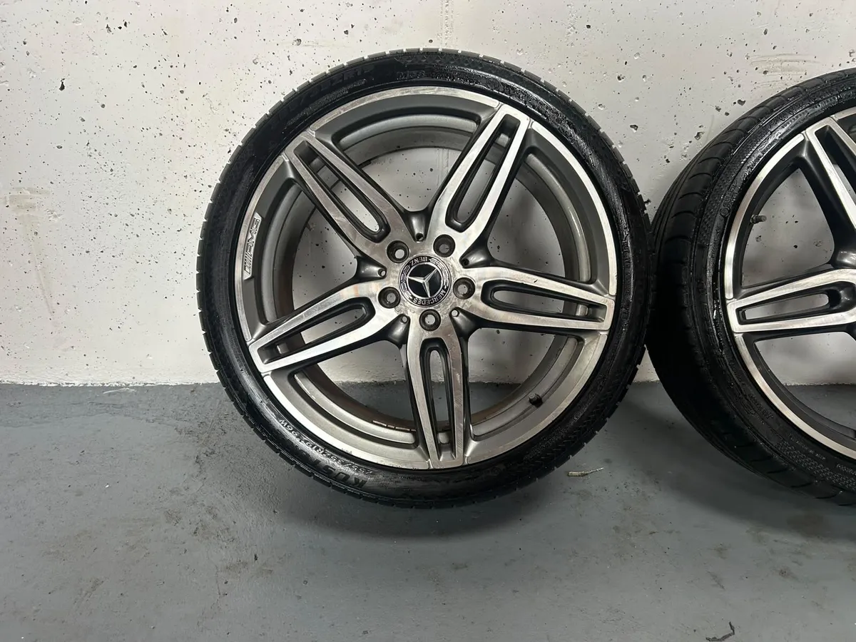 Mercedes E Class AMG Alloys 19” - Image 3
