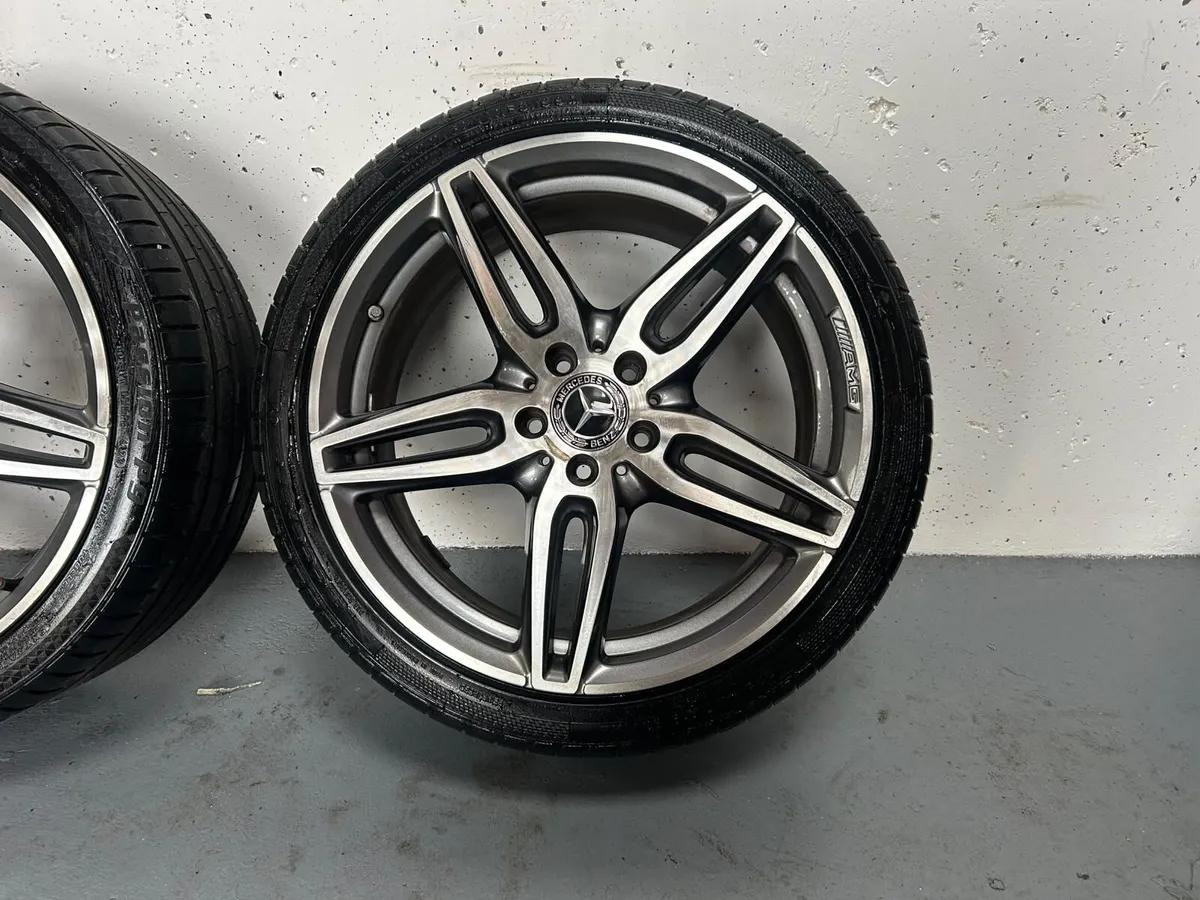 Mercedes E Class AMG Alloys 19” - Image 2