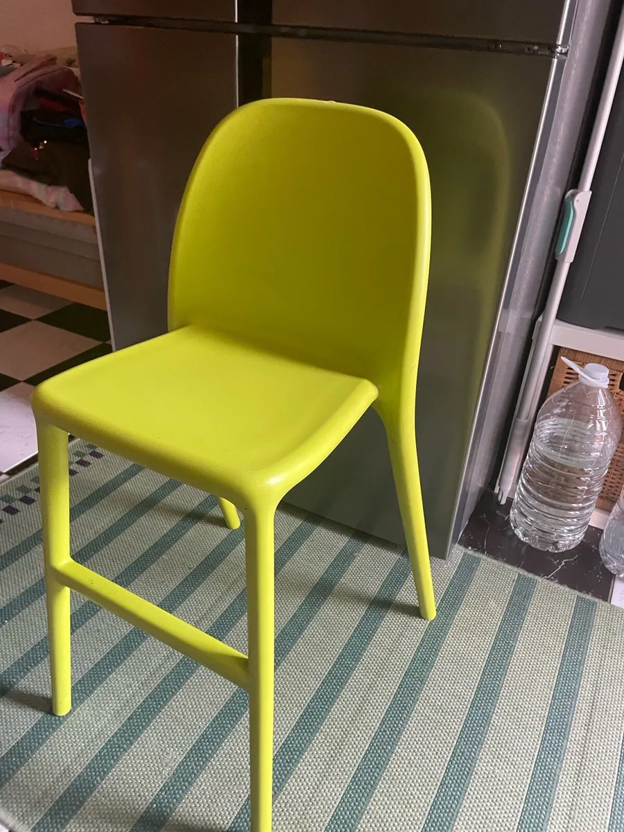 ikea urban high Green chair - Image 1