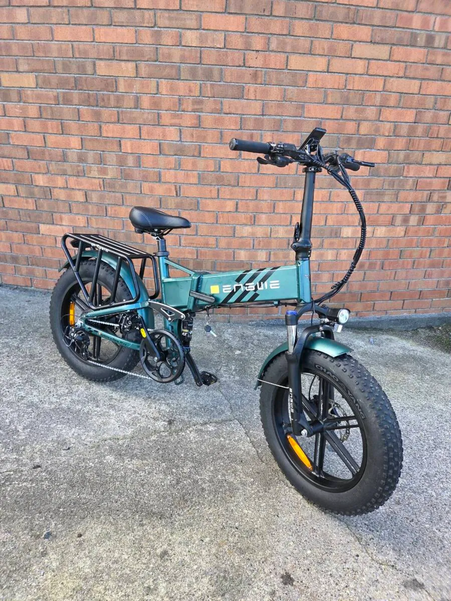 EnEngwe Engine Pro 2.0 Electric Bike + Accessories - Image 1