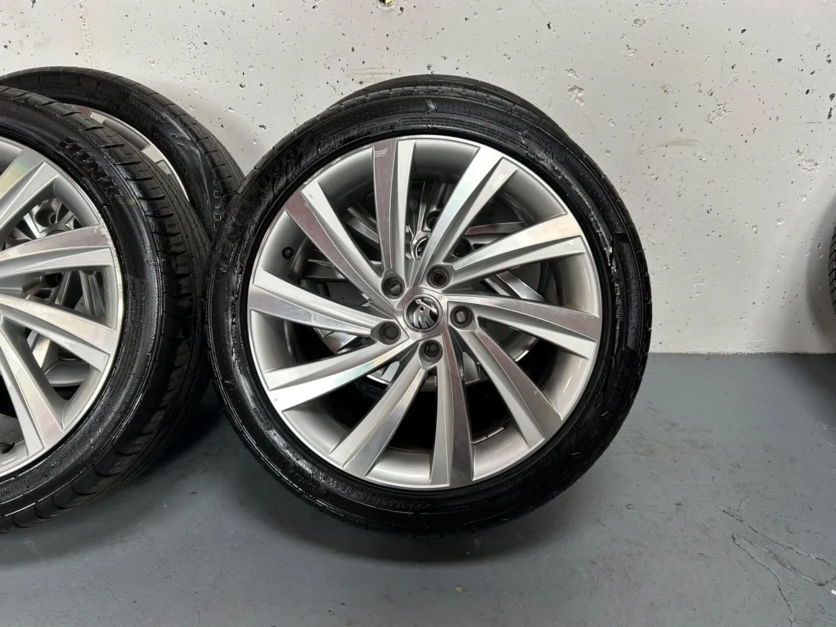 Skoda High Line Alloys 18” - Image 4