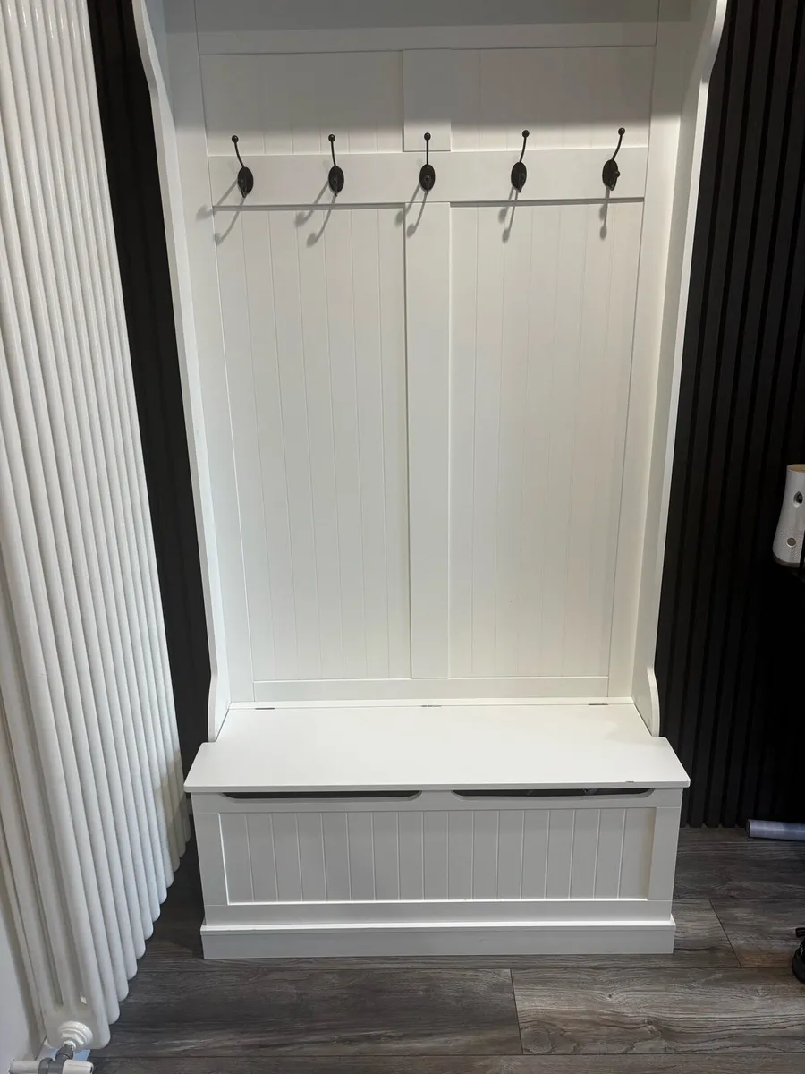 Hallway unit - Image 3