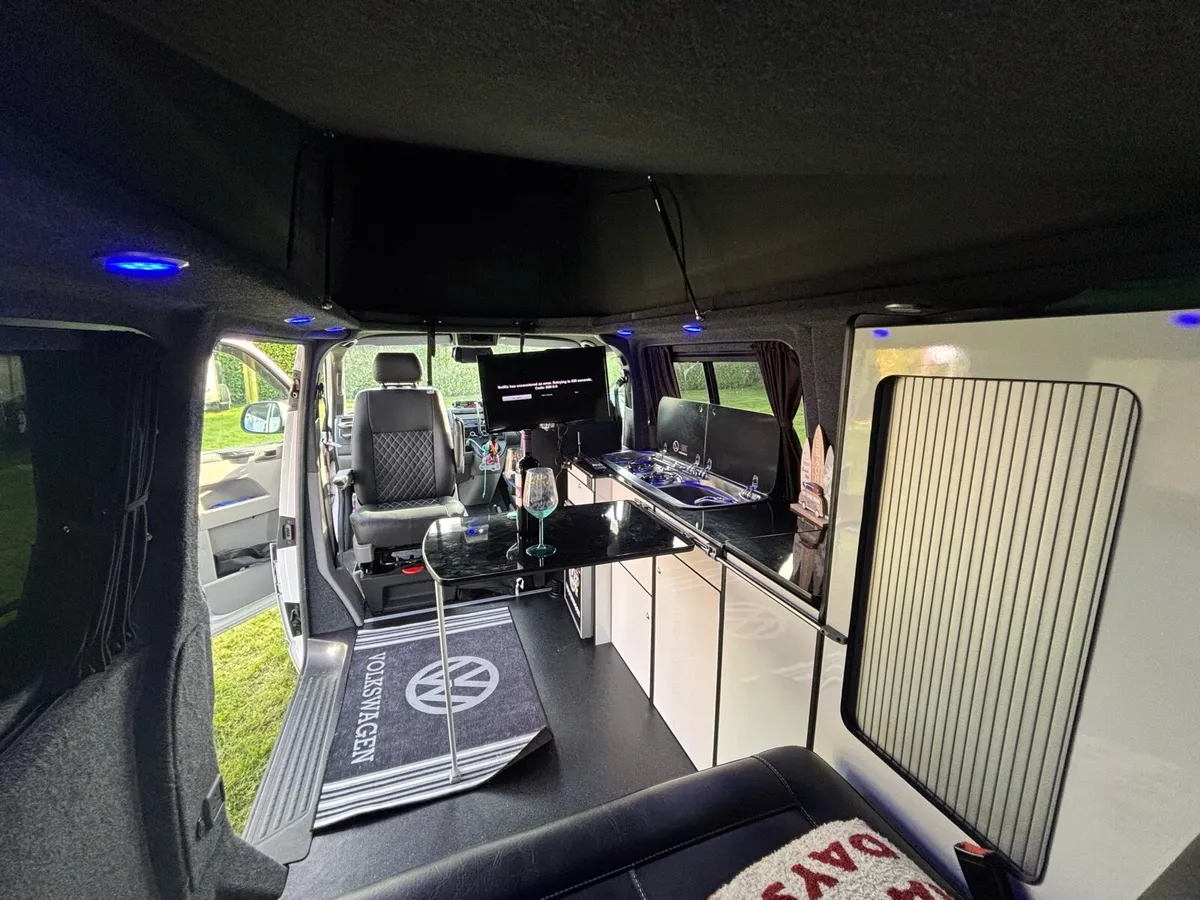 151 Vw transporter Campervan - Image 3