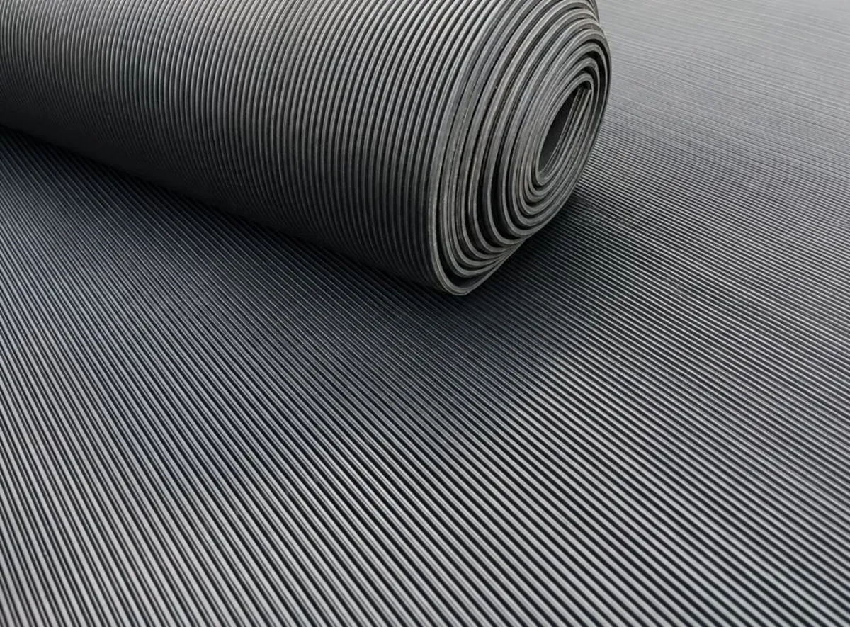Fine Ribbed Mat - 3mm thickness, 1m(W) x 5m (L) - Image 4