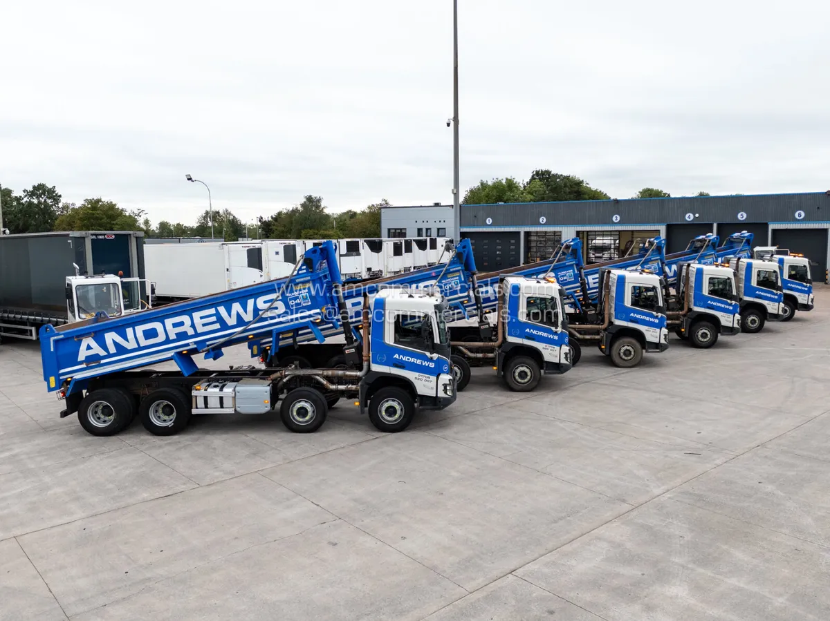 CHOICE OF 6 2021 VOLVO FMX TIPPERS - Image 4