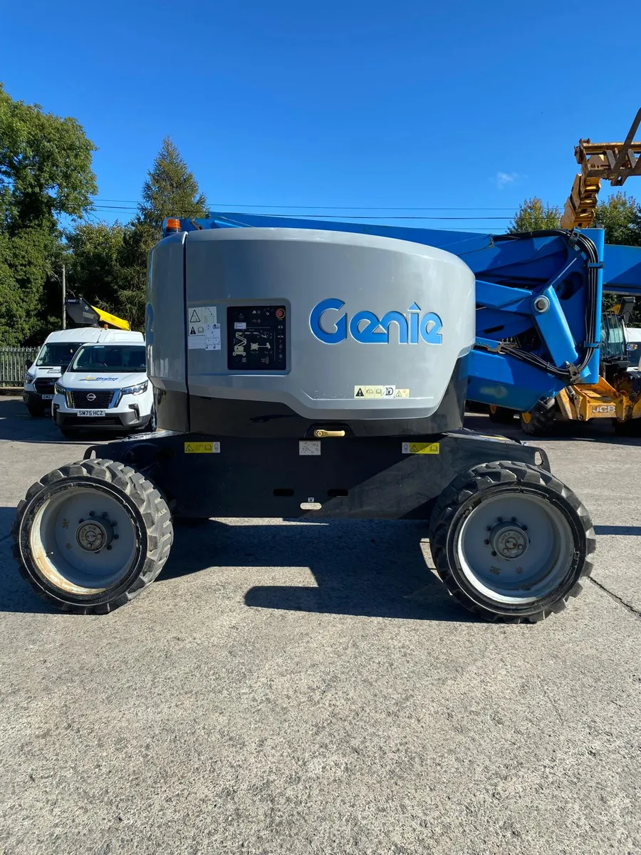 2016 GENIE Z62 / 40 68FT ARTIC DIESEL BOOM LIFT - Image 3