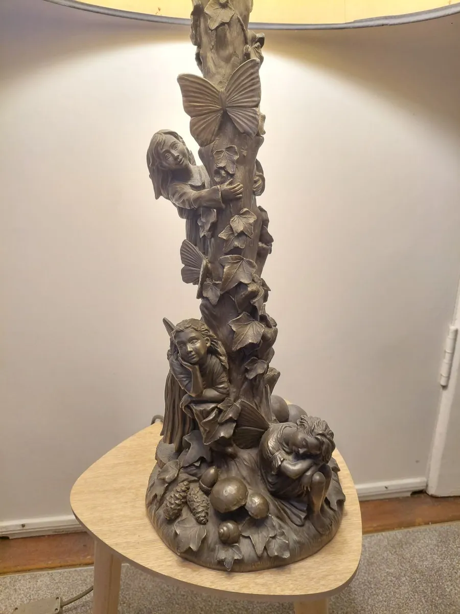 GENESIS TALL LAMP - Image 1