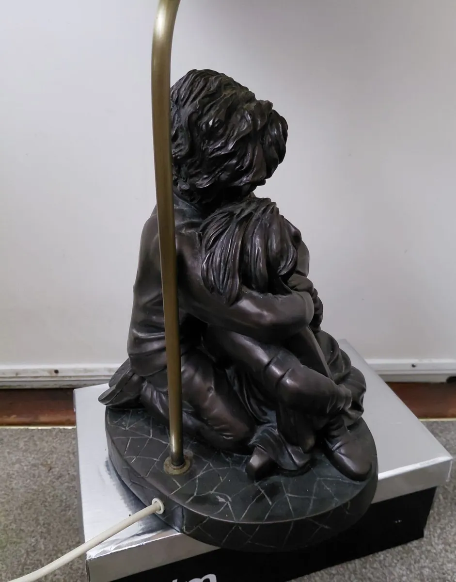 Bronze couple lamp - Image 2