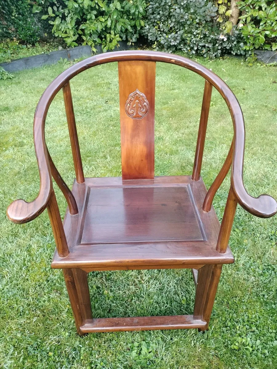 Chair (Chinese style horseshoe shaped back) - Image 2