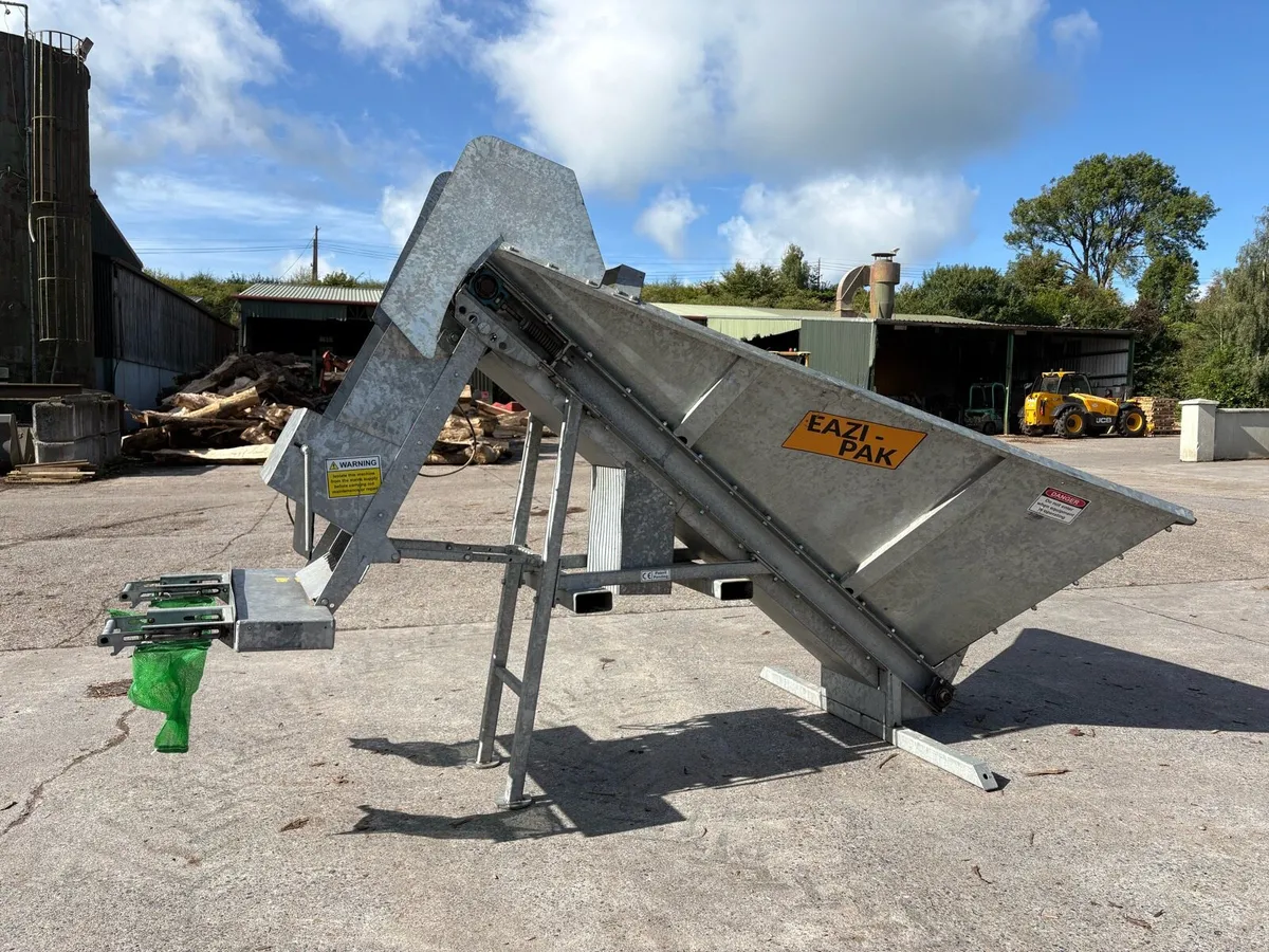 EasiPak Midi Firewood Bagging Machine - Image 1