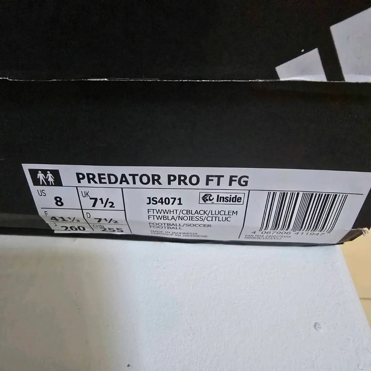 Adidas predator pro uk 7.5 - Image 3